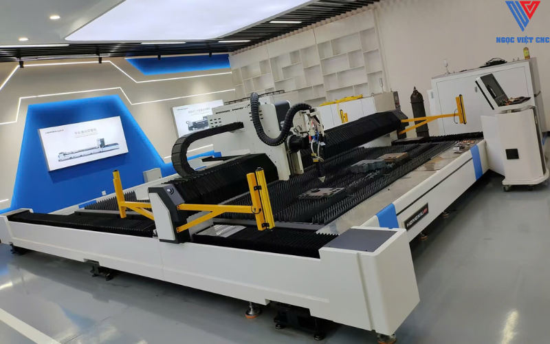 tai-sao-nen-chon-may-cat-laser-fiber-cnc-dong-h2