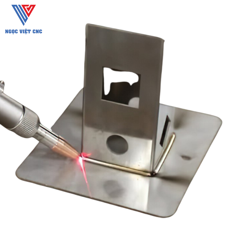 Phân Tích 3 Khía Cạnh Quan Trọng Về Chi Phí Và Hiệu Quả Khi Đầu Tư Máy Hàn Laser 2 phan-tich-3-khia-canh-quan-trong-ve-chi-phi-va-hieu-qua-khi-dau-tu-may-han-laser-1