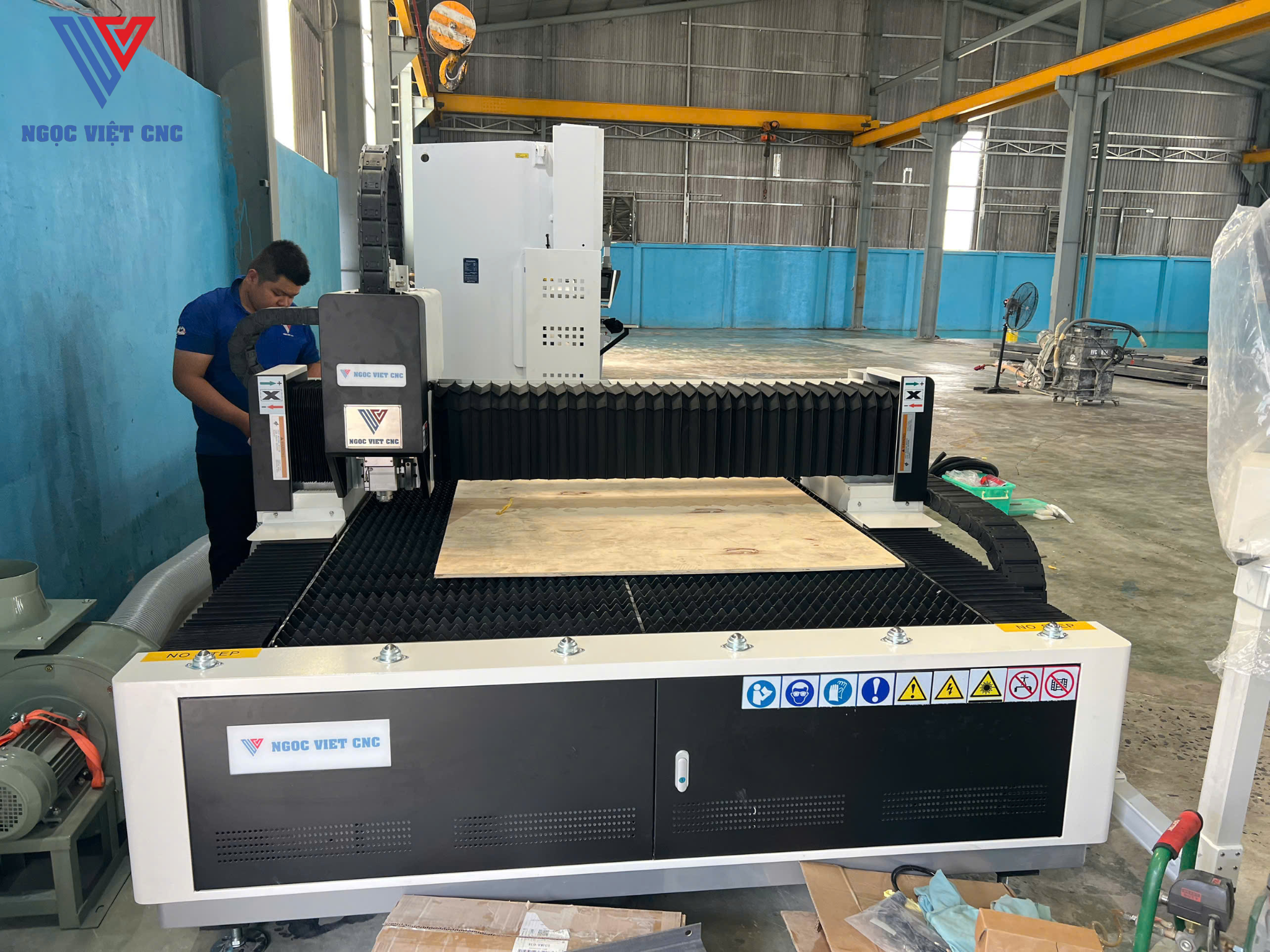 Dịch Vụ Gia Công Cắt Laser Tại Ngọc Việt CNC 3 dich-vu-gia-cong-cat-laser-tai-ngoc-viet-cnc-1