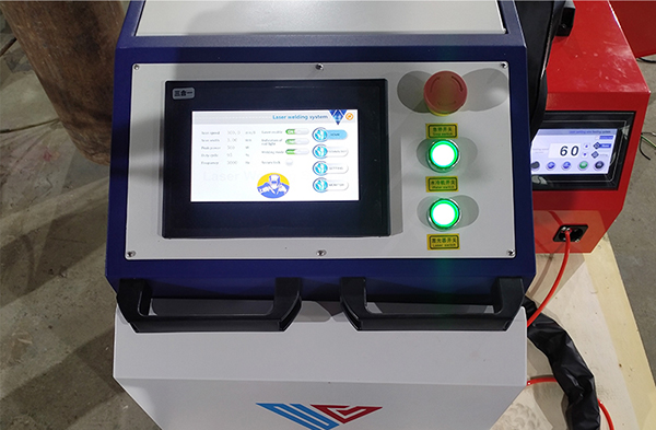 may-han-laser-fiber-cam-tay-2-3